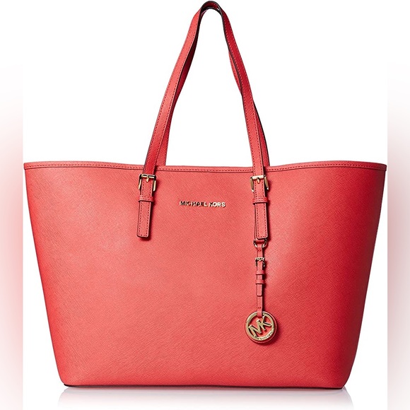 Michael Kors Handbags - Michael Kors Jet Set Large Travel Tote